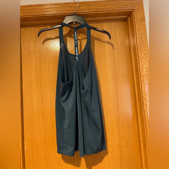 Ladie size large, Nike Teal Racerback Dri Fit Tank Top - Picture 2 of 3